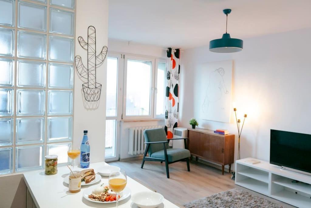 Wawaview! Studio With An Amazing View! Powisle. Varşovia Exterior foto