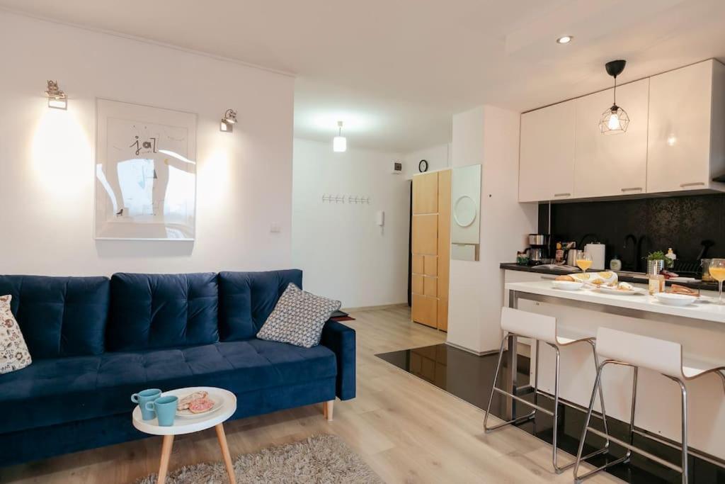 Wawaview! Studio With An Amazing View! Powisle. Varşovia Exterior foto